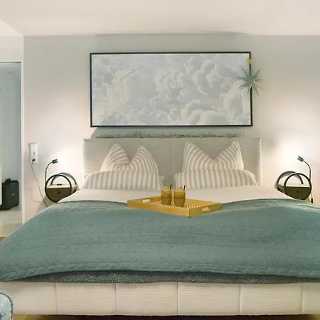 Dreilaendereck Am Kaiserstuhl *